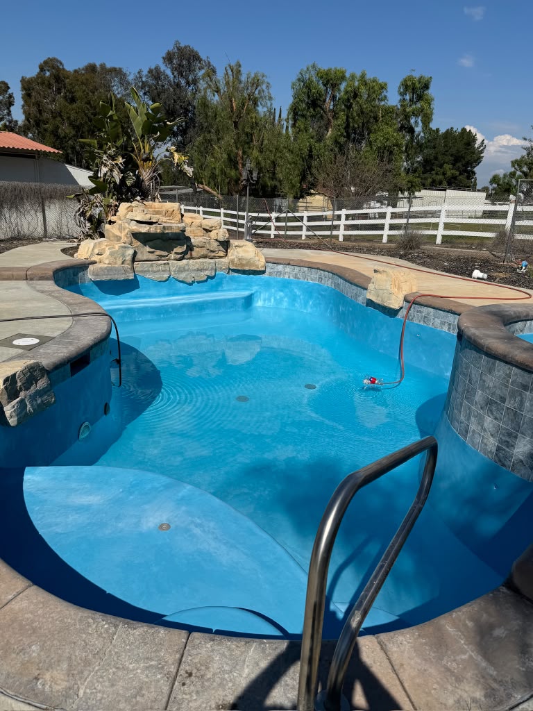Riverside Pool Replaster after, photo 3